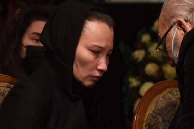 Молодая жена закатила истерику из-за денег на похороны Бориса Грачевского