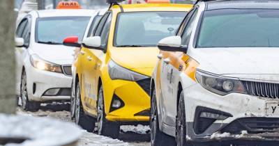 Водитель такси открыл стрельбу посреди дороги в Москве