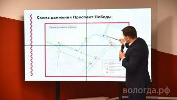 Сергей Воропанов предложил запретить поворот налево с Октябрьского моста