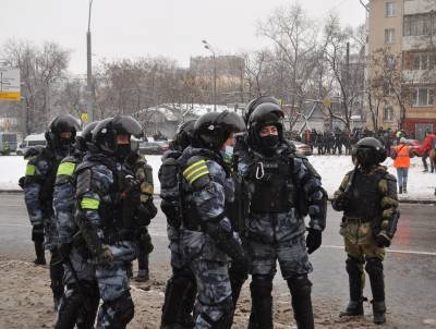 Навальное кольцо Москвы: как в столице сцепились силовики и протестующие