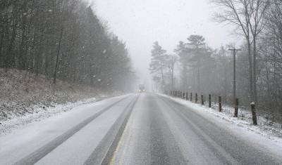 В Башкирии ввели ограничения на дорогах из-за метели и снегопада