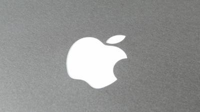 Пользователи Apple iPhone смогут разблокировать его через Face ID в маске