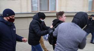 Девять активистов арестованы в Краснодаре после акции за Навального