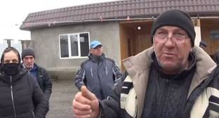 Житель Кабардино-Балкарии с семьей из 9 человек оказались под угрозой выселения из дома