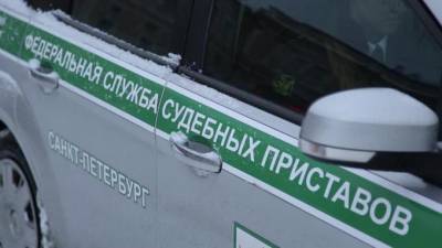 Молодого автомобилиста из Петербурга оштрафовали и оставили без водительских прав за пьяную езду