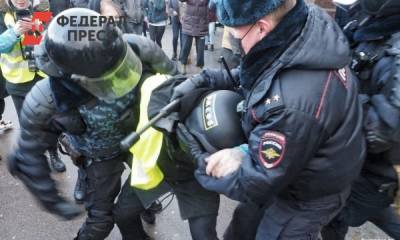 Более 400 человек оштрафовали или арестовали суды Петербурга после митинга 31 января