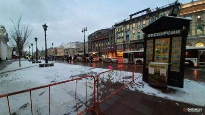 Сегодня в Петербурге вновь оцепили центр города