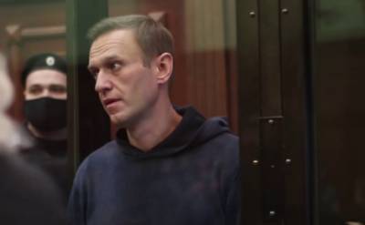 Алексей Навальный лично участвует в сегодняшнем заседании суда по замене условного срока на реальный