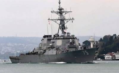 Россия должна жестко следить за эсминцами США в Черном море – адмирал Кравченко
