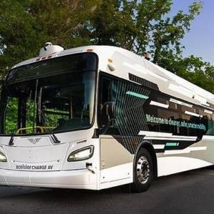 В США представили беспилотный электрический автобус