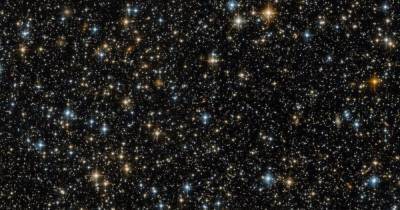 В реликтовой галактике были найдены следы каннибализма и "залежи" темной материи