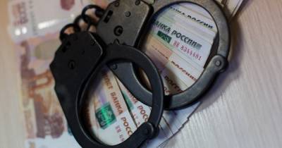 Калининградец подозревается в посредничестве при даче взятки полицейским в 1,2 млн рублей