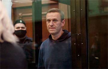 Суд над Навальным ФСИН попросила посадить политика на 3,5 года