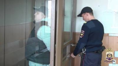 Новгородцу вынесли приговор за вымогательство 30 млн рублей