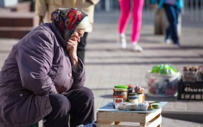В 2021 году за чертой бедности находятся более 50% украинцев