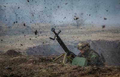 На Донбассе в результате обстрела со стороны оккупантов погиб военный