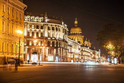 Названа стоимость самого дорогого жилья в Петербурге