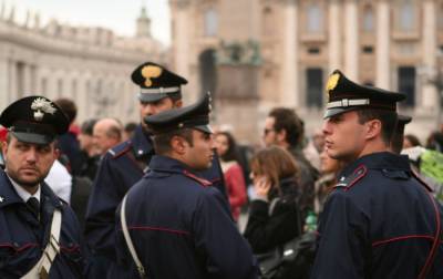 На Сицилии задержали больше 20 причастных к мафиозному клану "Коза Ностра"