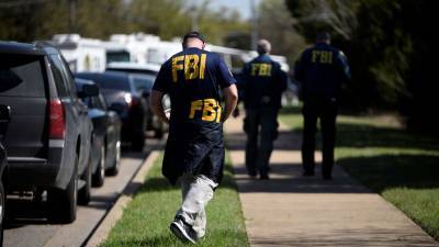 Сотрудники ФБР получили ранения в перестрелке при попытке обыска