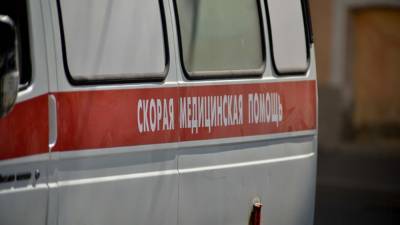 Школьник пострадал при падении лифта на северо-западе Москвы