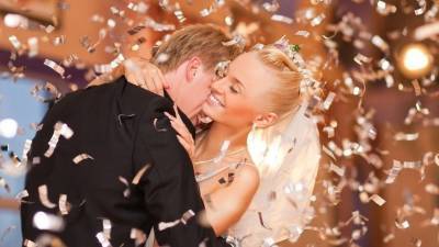 Идеальные даты свадьбы в 2021 году для счастливого брака