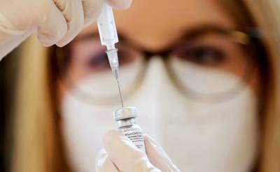 SkyNews: новая мутация коронавируса опасна для переболевших и вакцинированных