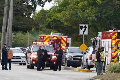 Сотрудник ФБР погиб при попытке провести обыск в доме во Флориде