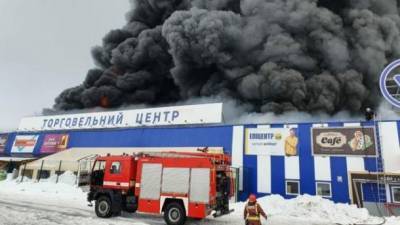 Пожар в "Эпицентре" на Николаевщине ликвидировали