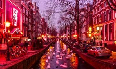 «Перезагрузка Амстердама»: квартал “Красных фонарей” убирают подальше от центра