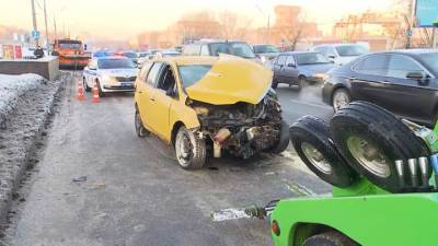 Вести в 20:00. Массовая авария на Кутузовском: таксист уснул за рулем