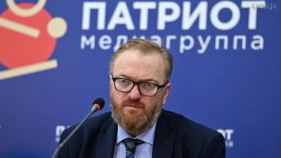 Милонов предложил судить Навального за измену Родине