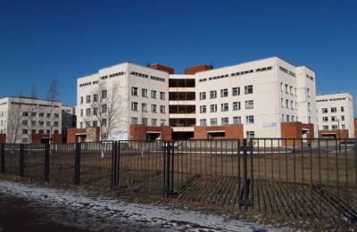 Три больницы Петербурга прекращают прием пациентов с Covid-19