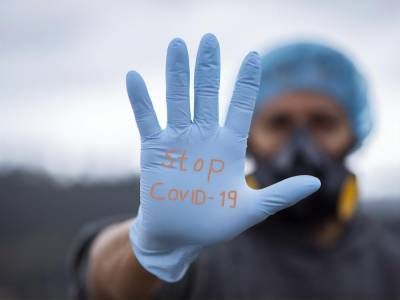 В Латвии режим чрезвычайной ситуации из-за пандемии COVID-19 продлили до апреля