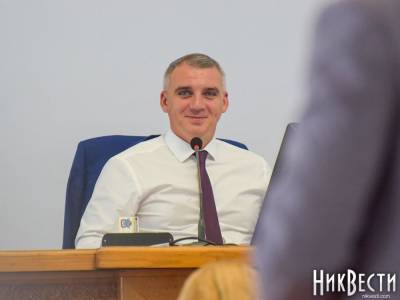 Мэр Николаева во время сессии переводил выступление депутатов от ОПЗЖ на украинский язык