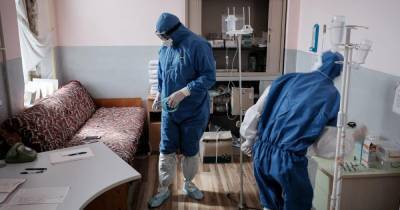 Спасатели привезли на Прикарпатье мобильный госпиталь для больных COVID-19 (видео)