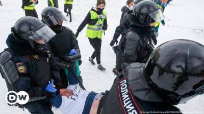 Комментарий: Репрессии делают продолжение протестов в РФ неотвратимым