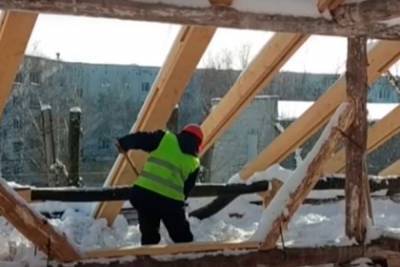 Россиянам решили отремонтировать дом и оставили его без крыши