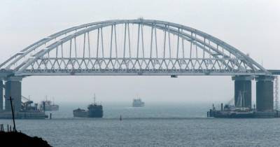 Движение по Крымскому мосту полностью возобновили