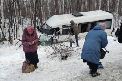 Хабаровский росгвардеец помог пострадавшим в ДТП с пассажирским автобусом