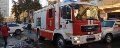 В Сочи эвакуировали 23 человека из-за пожара в гостинице - runews24.ru - Сочи - Краснодарский край - район Адлерский