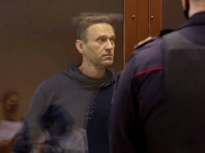 Навальный в последнем слове вспомнил о боге и о заповеди из Библии