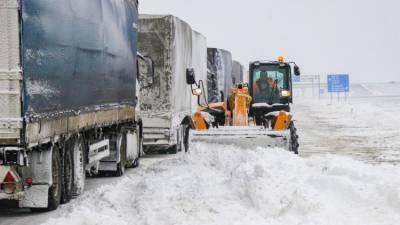 В МЧС подвели итоги снежного коллапса в Крыму