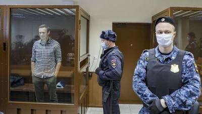 Прокурор попросила зачесть в срок Навального 1,5 месяца домашнего ареста