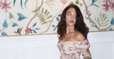 16-летняя дочь Беллуччи и Касселя ошеломила красотой на обложке Harper's Bazaar