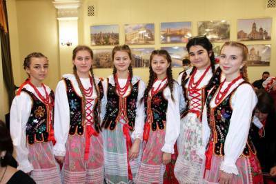 В Донецке провели фестиваль национальных культур