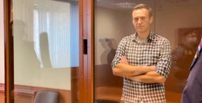 Замена Навальному условного срока реальным признана законной — Мосгорсуд