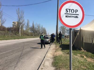 На дорогах Ивано-Франковщины установят 16 карантинных блокпостов
