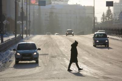 ГИБДД предупредила о гололеде в Екатеринбурге из-за экстремальных морозов