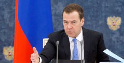 Медведев, говоря о санкциях СНБО Украины против Медведчука, вспомнил инквизицию и тройки НКВД - ТЕЛЕГРАФ