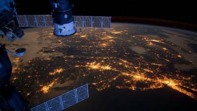 Космонавт из Крыма рассказал о необходимости колонизации планет и космическом мусоре